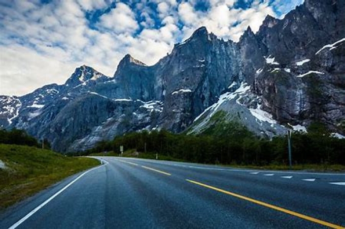 5 skydives, 5 countries, 1 day