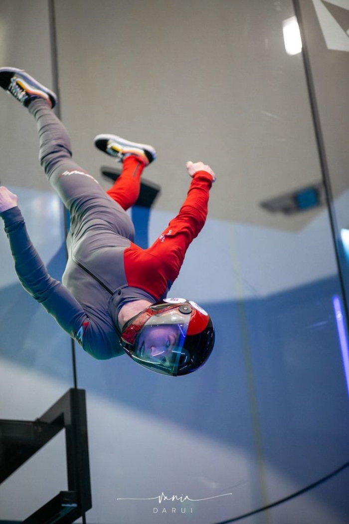 Connor Figg coaching at Fööni